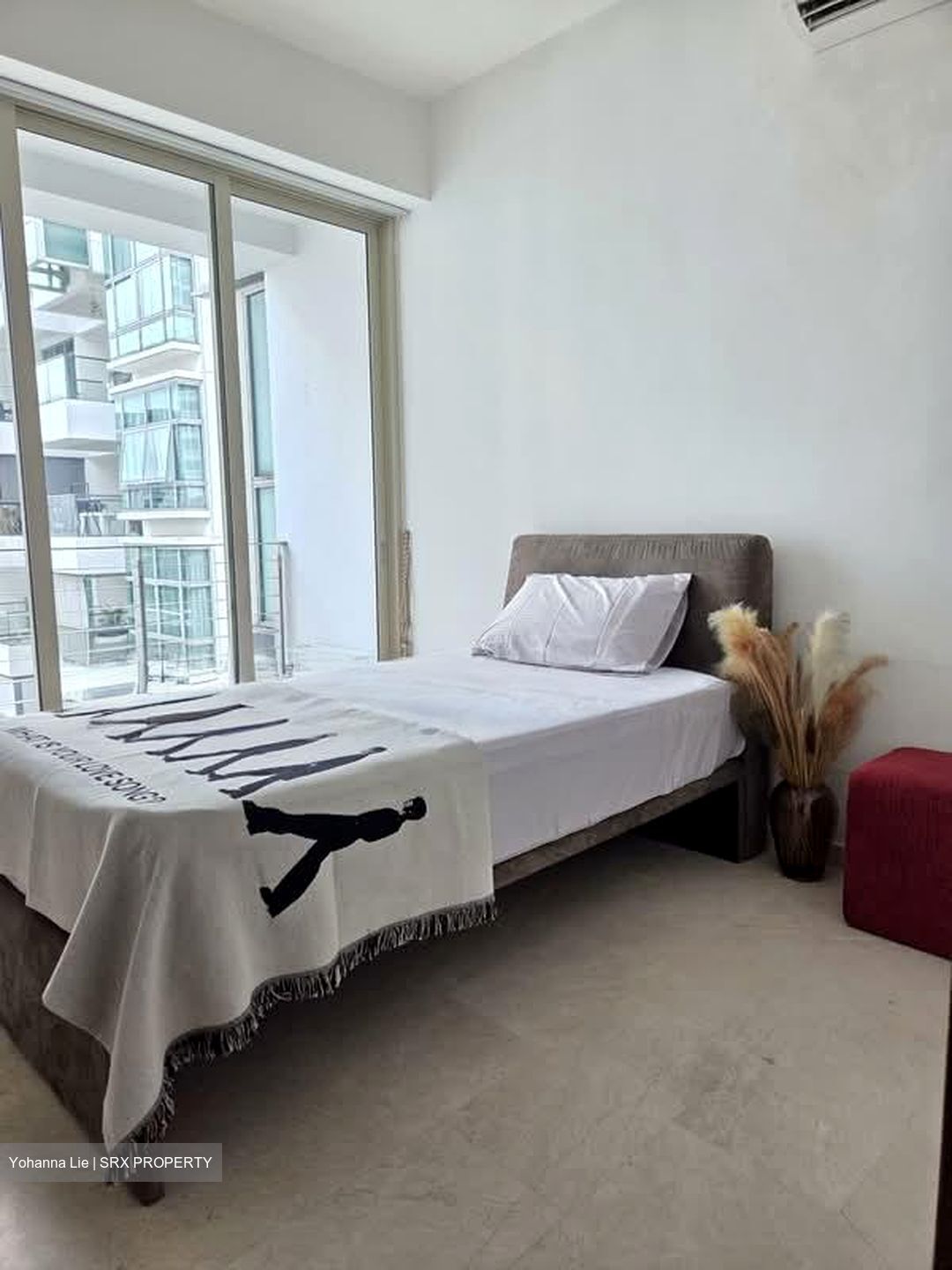 Shanghai One (D10), Apartment #580867761